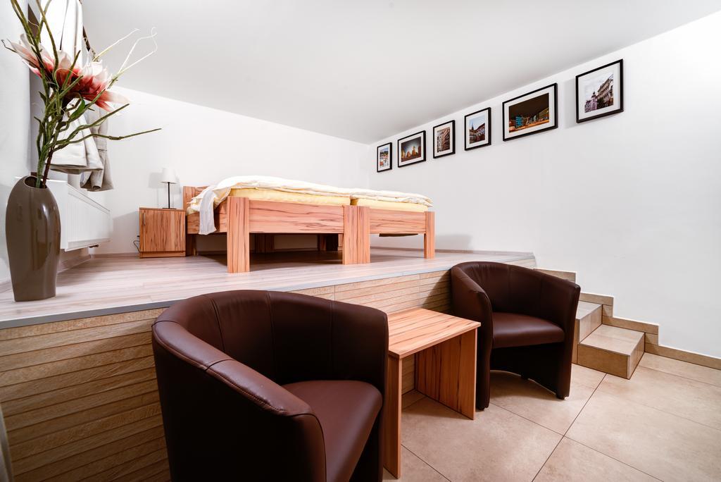 Penzion Kralovska Cesta ブルノ 部屋 写真