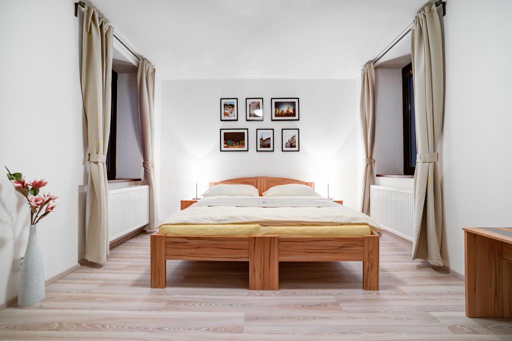 Penzion Kralovska Cesta ブルノ 部屋 写真