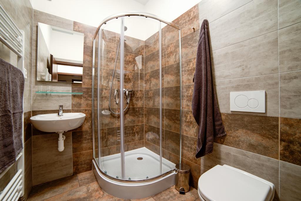 Penzion Kralovska Cesta ブルノ 部屋 写真