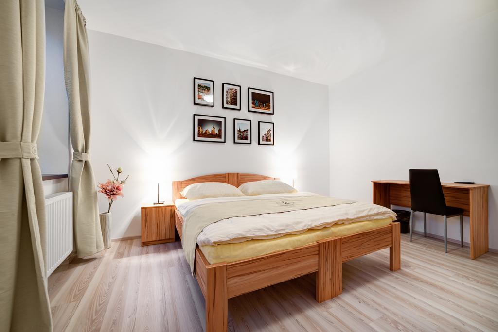 Penzion Kralovska Cesta ブルノ 部屋 写真