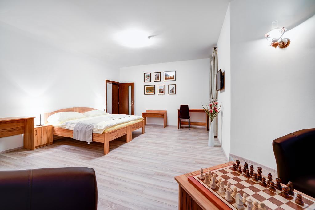 Penzion Kralovska Cesta ブルノ 部屋 写真